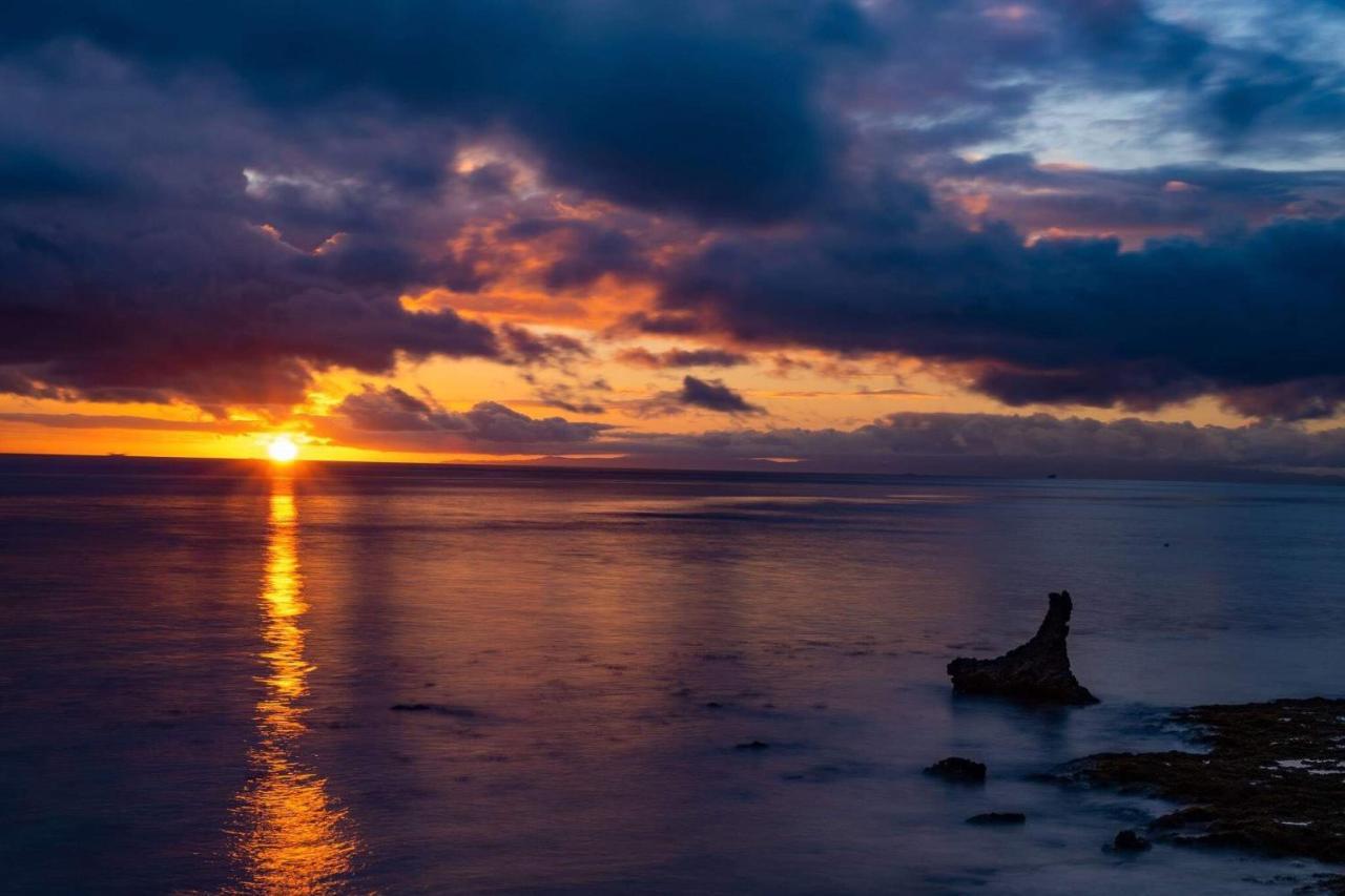 Wuthering Heights Bed & Breakfast By The Sea Dumaguete City Exteriér fotografie