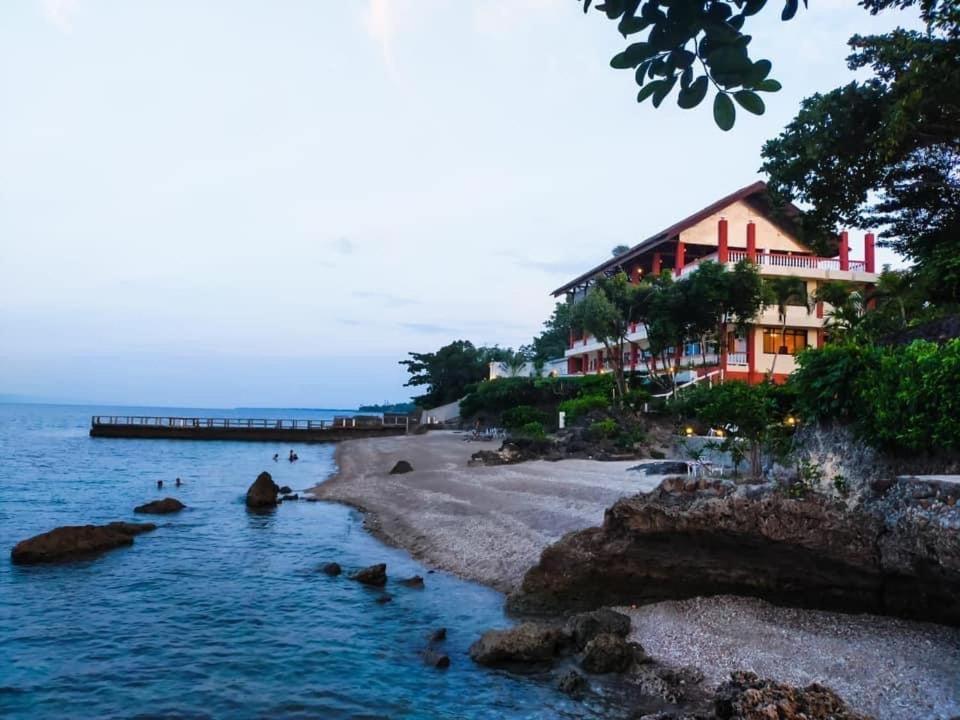 Wuthering Heights Bed & Breakfast By The Sea Dumaguete City Exteriér fotografie