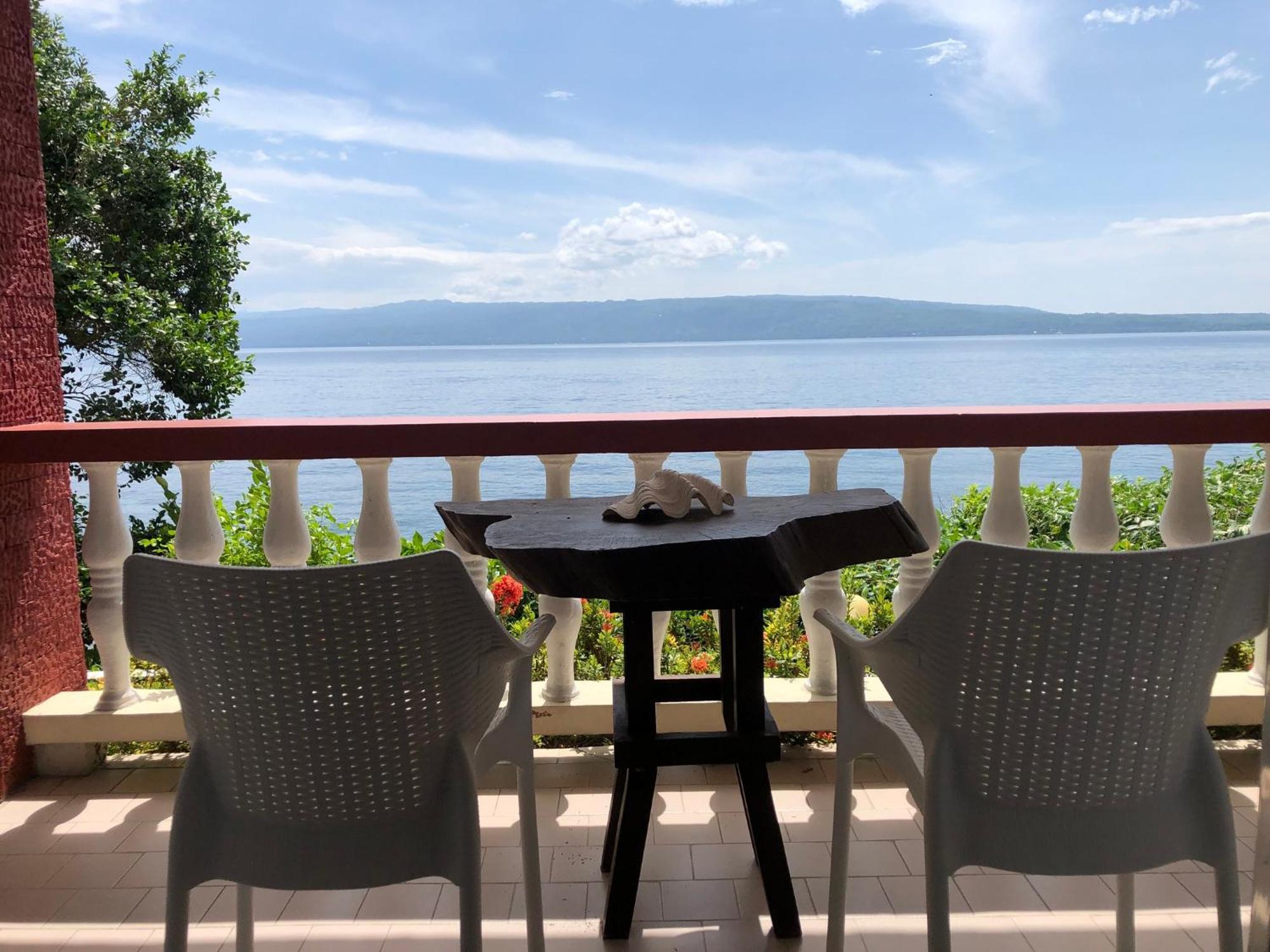 Wuthering Heights Bed & Breakfast By The Sea Dumaguete City Exteriér fotografie